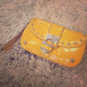 Yellow Clutch